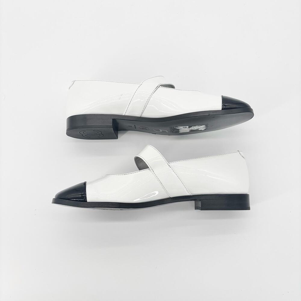 Chanel CC Logo Turnlock Calfskin Patent Leather Cap Toe Maryjane Flats Shoes 37 - Picture 7 of 13